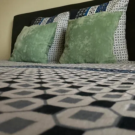 Terrasse Vue דירה מונטרה